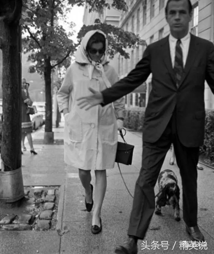 嫁给总统却目睹丈夫被杀,嫁给首富再度守寡,涅槃后的她更传奇