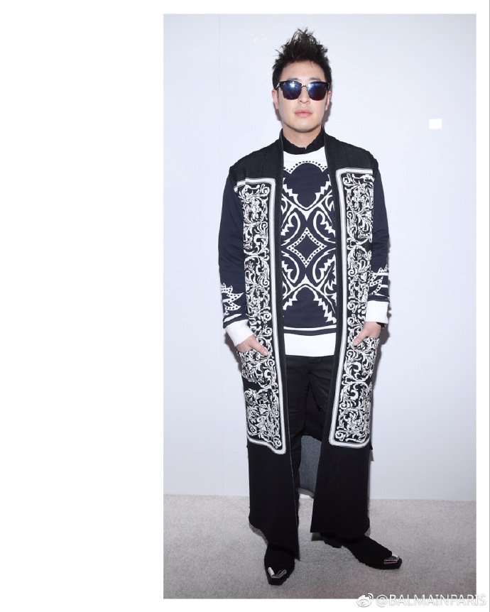 刘昊然青涩潘玮柏尴尬吴建豪乱穿衣？｜2018秋冬米兰男装周成绩单