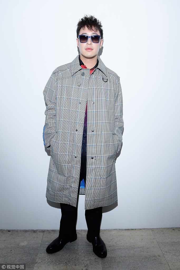 刘昊然青涩潘玮柏尴尬吴建豪乱穿衣？｜2018秋冬米兰男装周成绩单