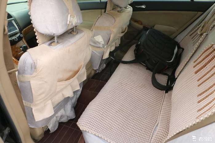 十年车龄的本田雅阁值得买吗,本田雅阁跑了20万公里还值得买吗