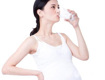 孕妇晚期皮肤干燥起皮是怎么回事,孕期皮肤干燥起皮吴医生