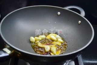 私房烤鱼如何做,烤鱼美食教程家庭版