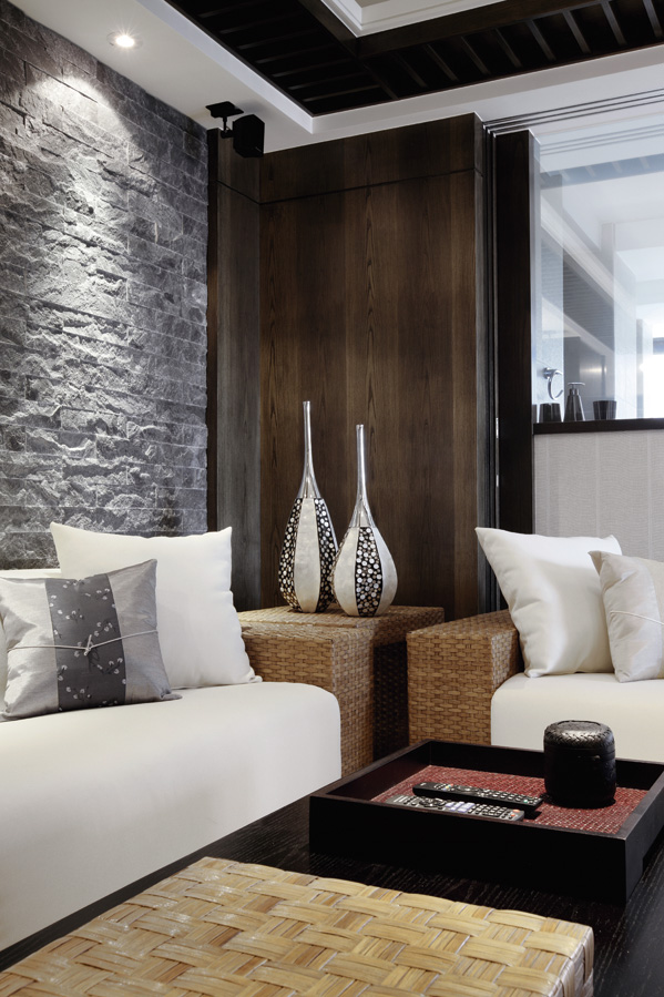 总是吹嘘自己刚装修只花了4万块朋友调侃说出租房都比我家好看