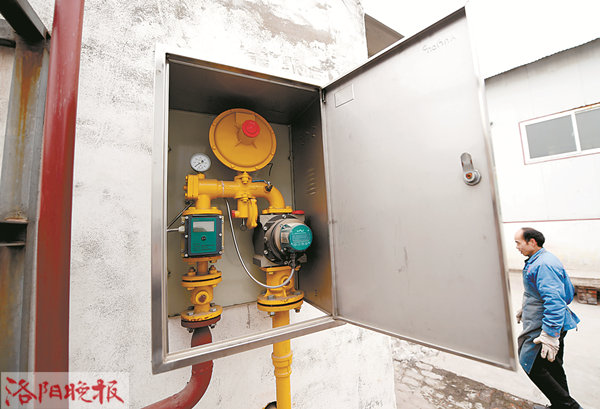 民国红釉窑变唐三彩双耳樽,唐三彩烧制窑