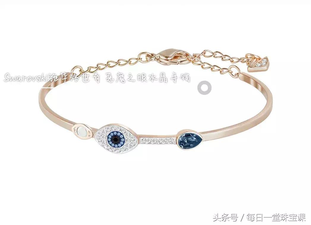 有些人戴玉珠手串真的看起来很土,一条漂亮的手串少不了好看的配饰