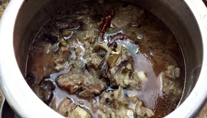 绿豆炖羊肉去除膻味,煮羊肉汤放点绿豆可以吗