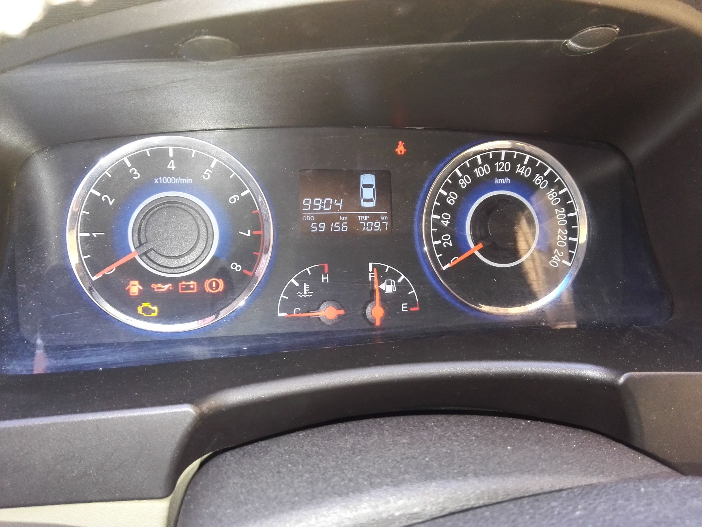 吉利全球鹰gc7油箱盖开启视频,吉利全球鹰gc7仪表小计里程