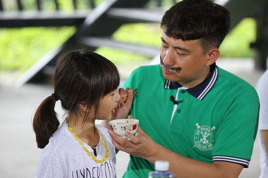 发现早恋的少女该怎么办呢,如果你的孩子早恋你会怎么办