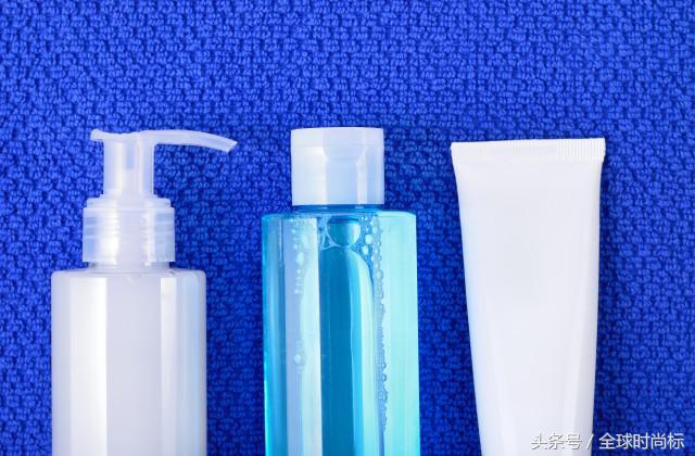 如何清洁毛孔里的脏东西,清洁脸部毛孔脏东西全过程