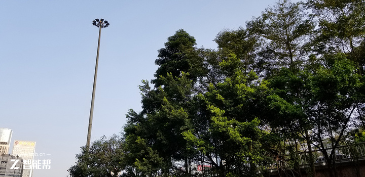 三星galaxys8还值得买吗,三星galaxys8勃艮第红