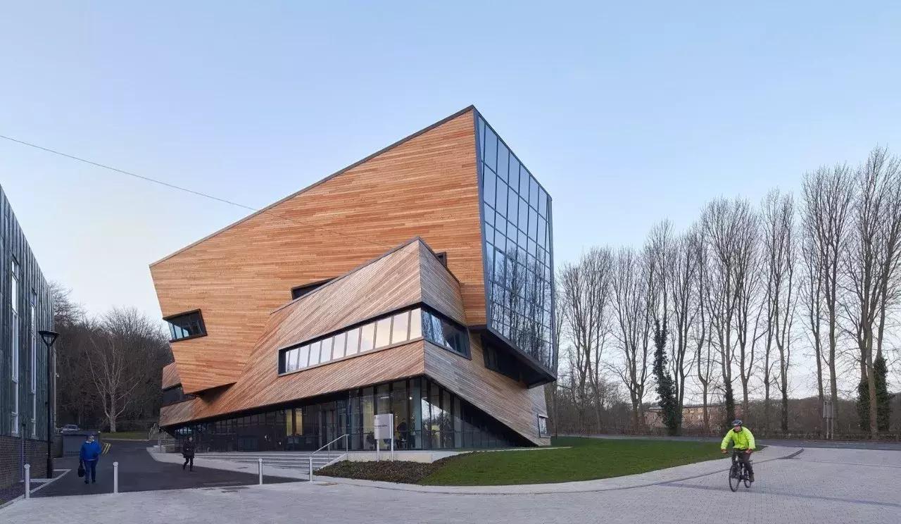 全国十大最美学校排名,世界上最好的10所学校