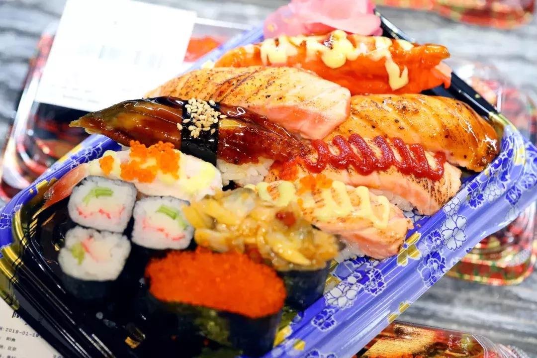 宇宙最红“地球港”空降北京!8国牛肉,逛吃7天不重样!