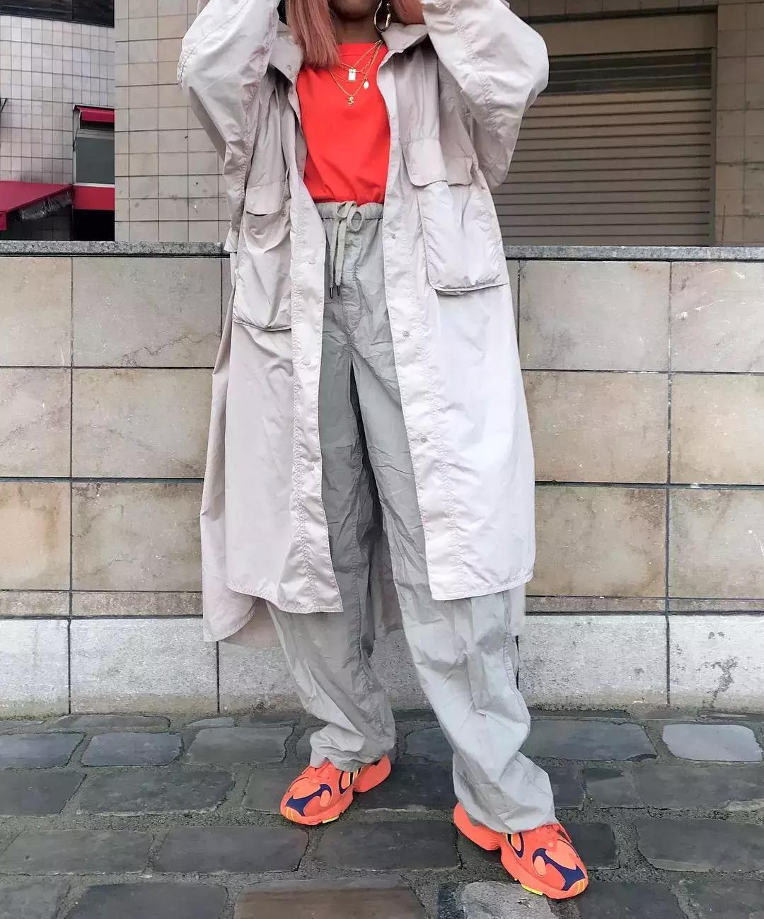 耐克大战侃爷领衔的阿迪，老爹鞋你选哪一双？