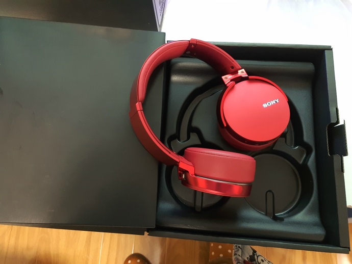 一直想换个完美耳机，今天总算如愿了！