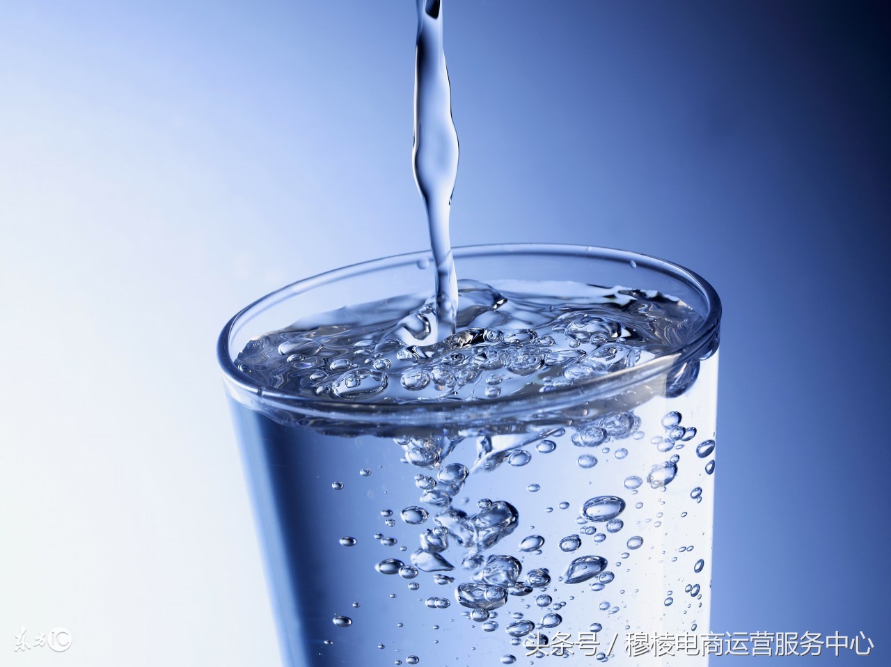 怎样才是真正的纯天然矿泉水,什么才是真正的纯天然矿泉水