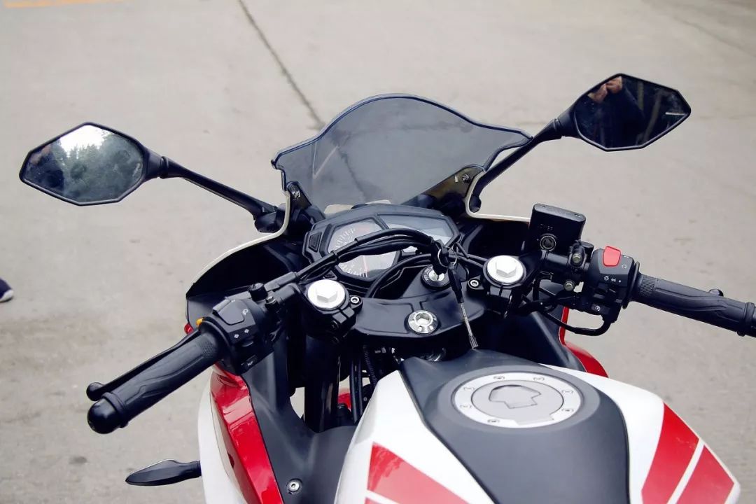 最火的250最需要的都有：双缸、无震、高功-新感觉新车即将上市