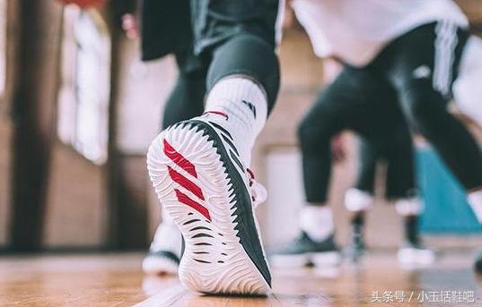 耐克学生党实战球鞋推荐,nike好看又能实战的篮球鞋