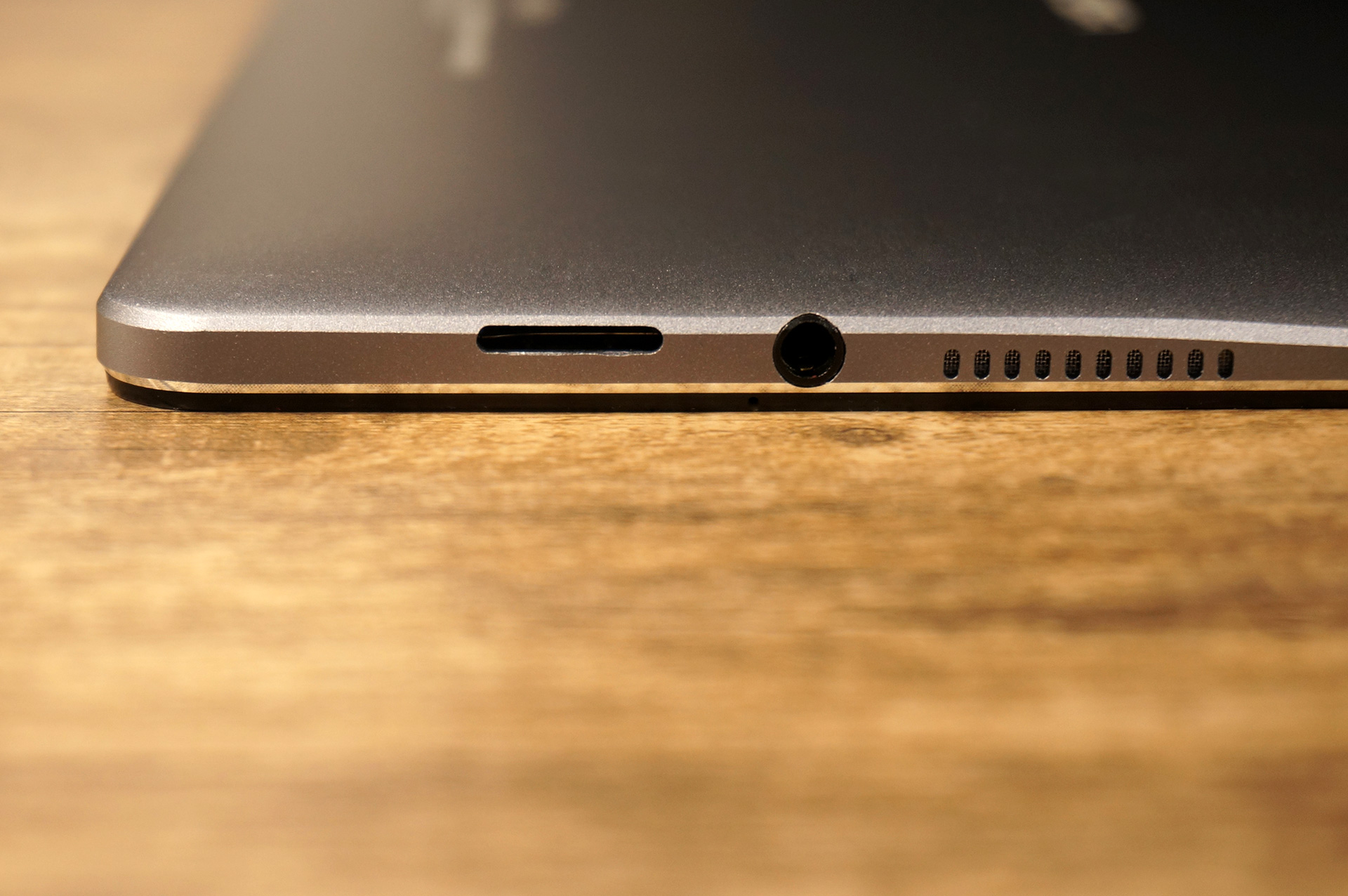 鏄傝揪v80plus骞虫澘鐢佃剳娴嬭瘎,鏄傝揪v18pro