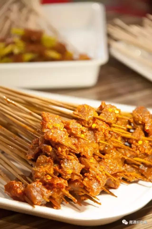 成都牛肉串串推荐,好吃又实惠的成都砂锅串串