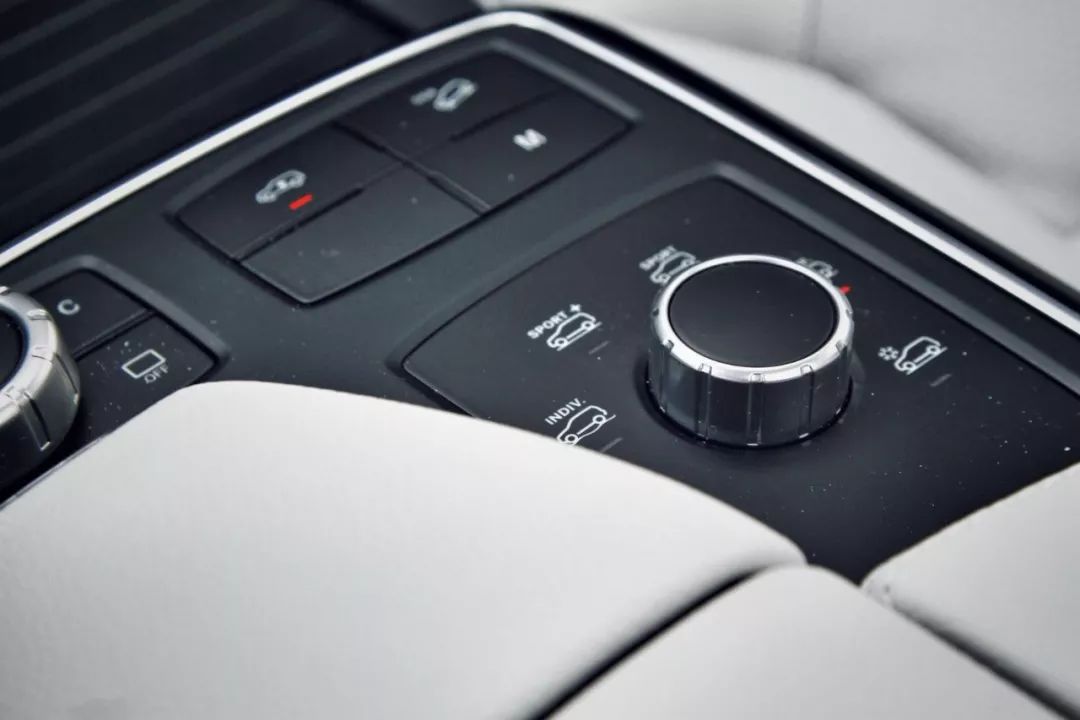 奔驰gle400越野2020款,最新款奔驰gle400试驾