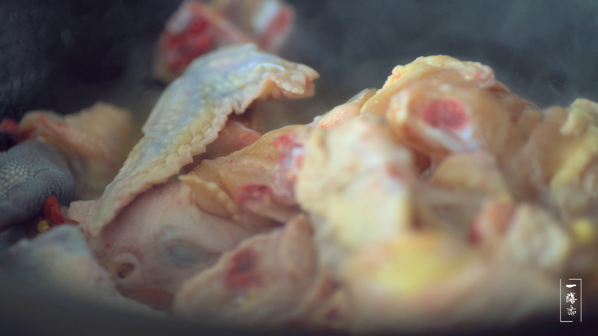 鸡肉去腥味最简单有效的办法,红烧鸡肉有腥味怎么回事