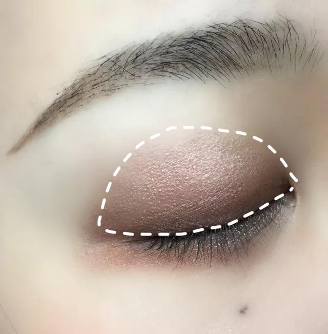 内双眼妆教程之清冷氛围感眼妆,内双卧蚕眼妆