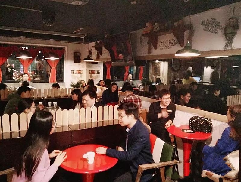 在北京，来麦穗单身公社，来这里交友，认识最好的他