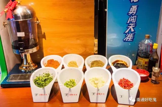 成都牛肉串串推荐,好吃又实惠的成都砂锅串串