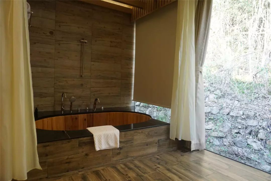 福利丨粤北越北,风景更美,邀你到丹霞灵溪过个红红火火东北年