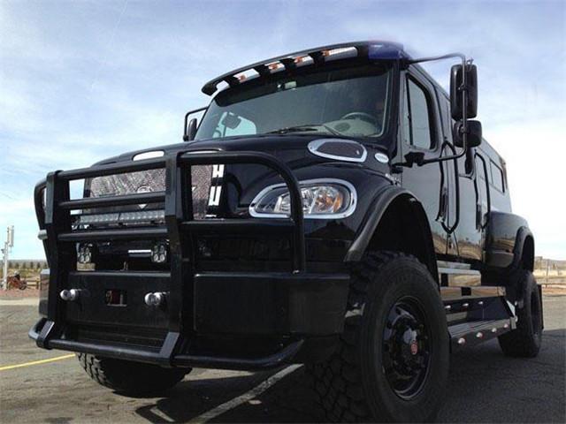 这款车国内仅3辆,比奔驰G系还霸气,500万被李晨买下!