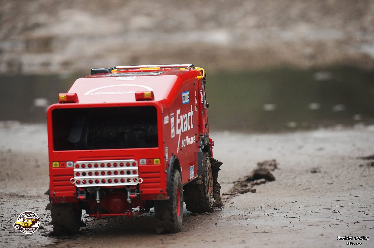 拉力卡车模型开箱测评 (静点拉力卡车模型路试)