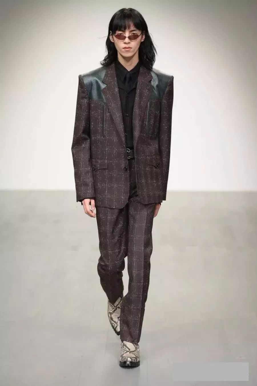 时尚潮流穿搭男装图片大全,2019最时尚的穿搭男装