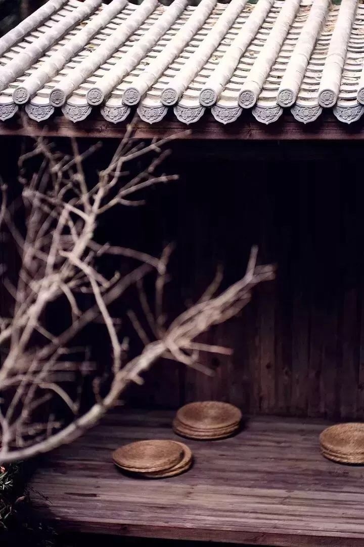 我的内心住着一个乌托邦,只想生活在自己的乌托邦里