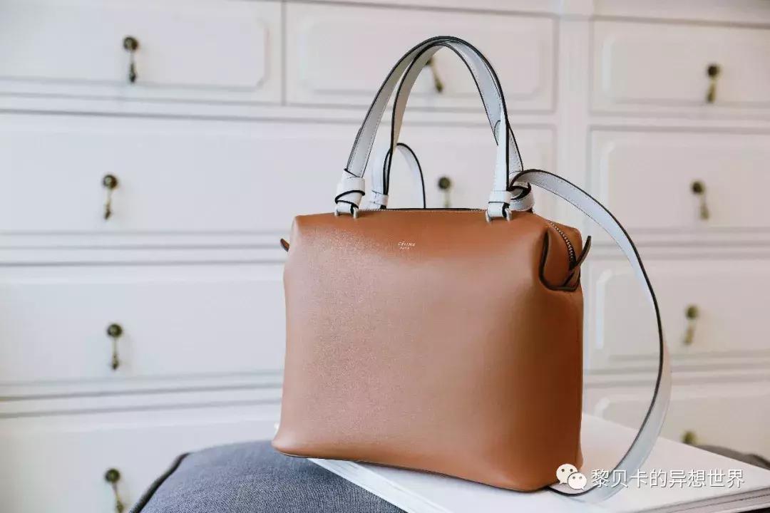 从上百只包里，她们精挑细选了这9只最爱的年度好包