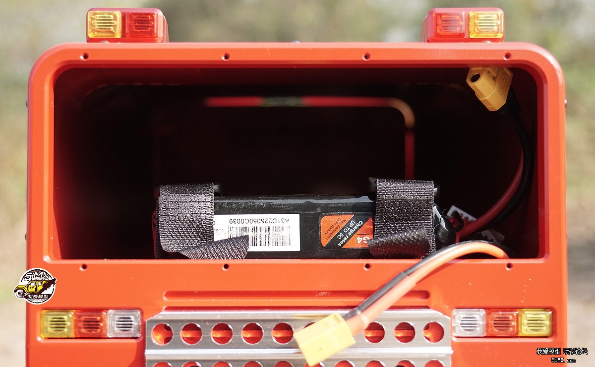 拉力卡车模型开箱测评 (静点拉力卡车模型路试)