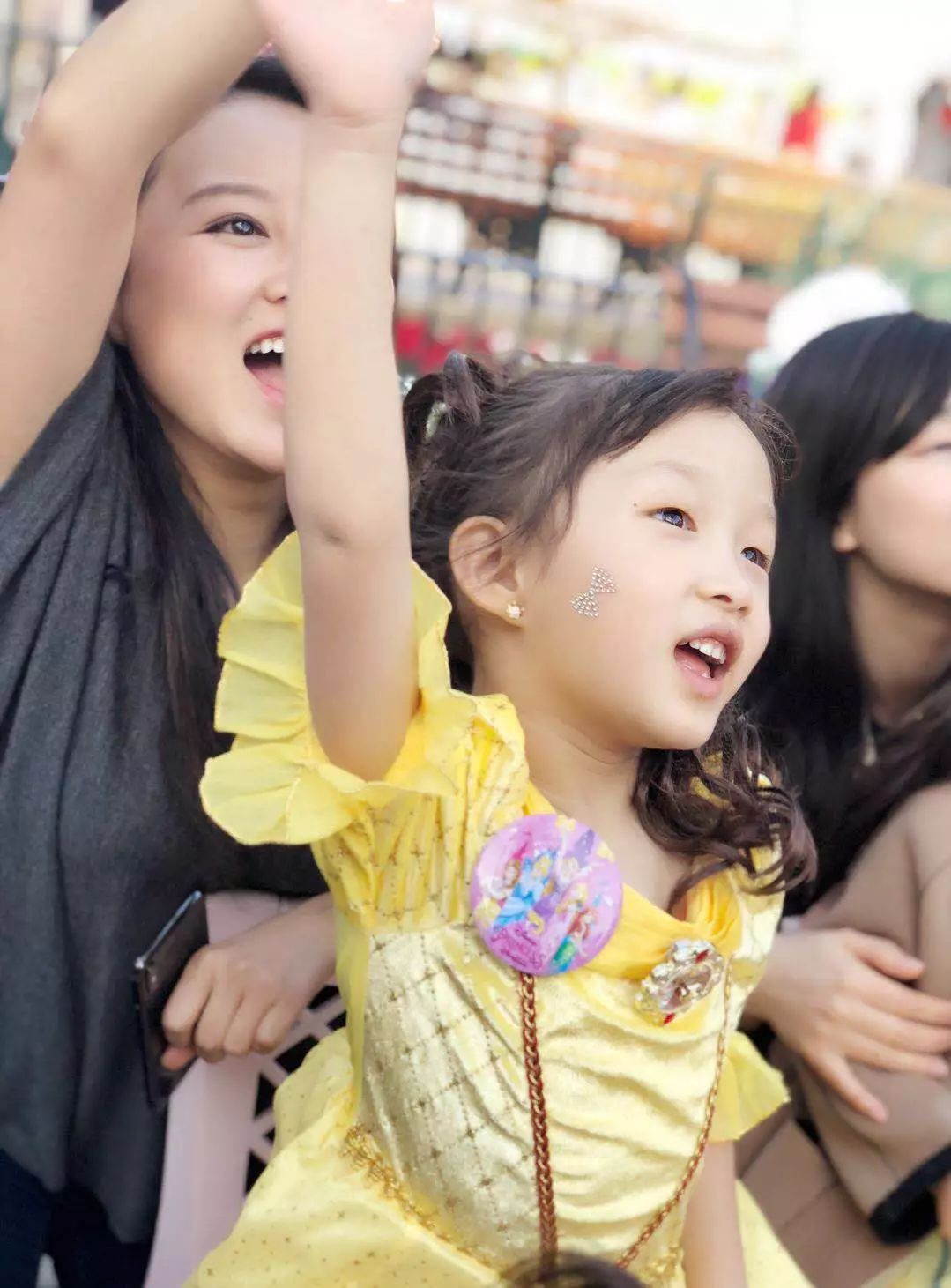 香港迪士尼攻略一日游最新版,香港迪士尼游玩全攻略路线推荐