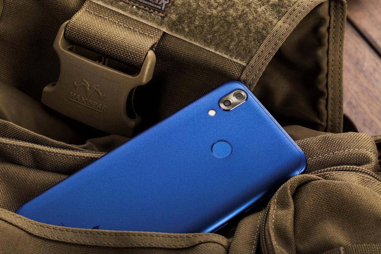 荣耀畅玩7x好还是魅族s6好,小辣椒7x尊享版和魅族16