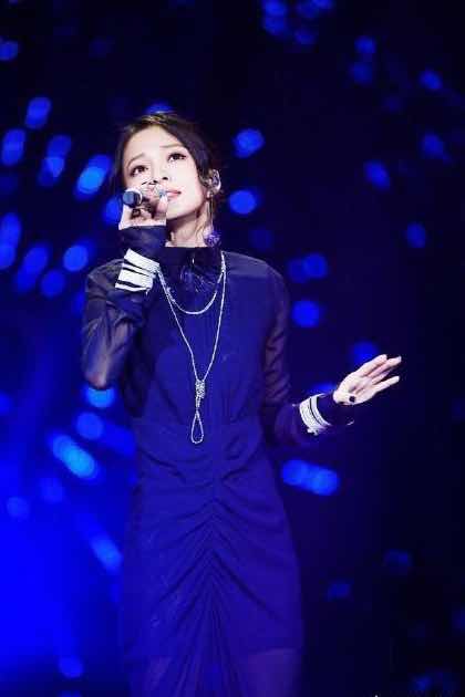 张韶涵歌手2018阿刁完整视频,我是歌手阿刁张韶涵完整视频点评