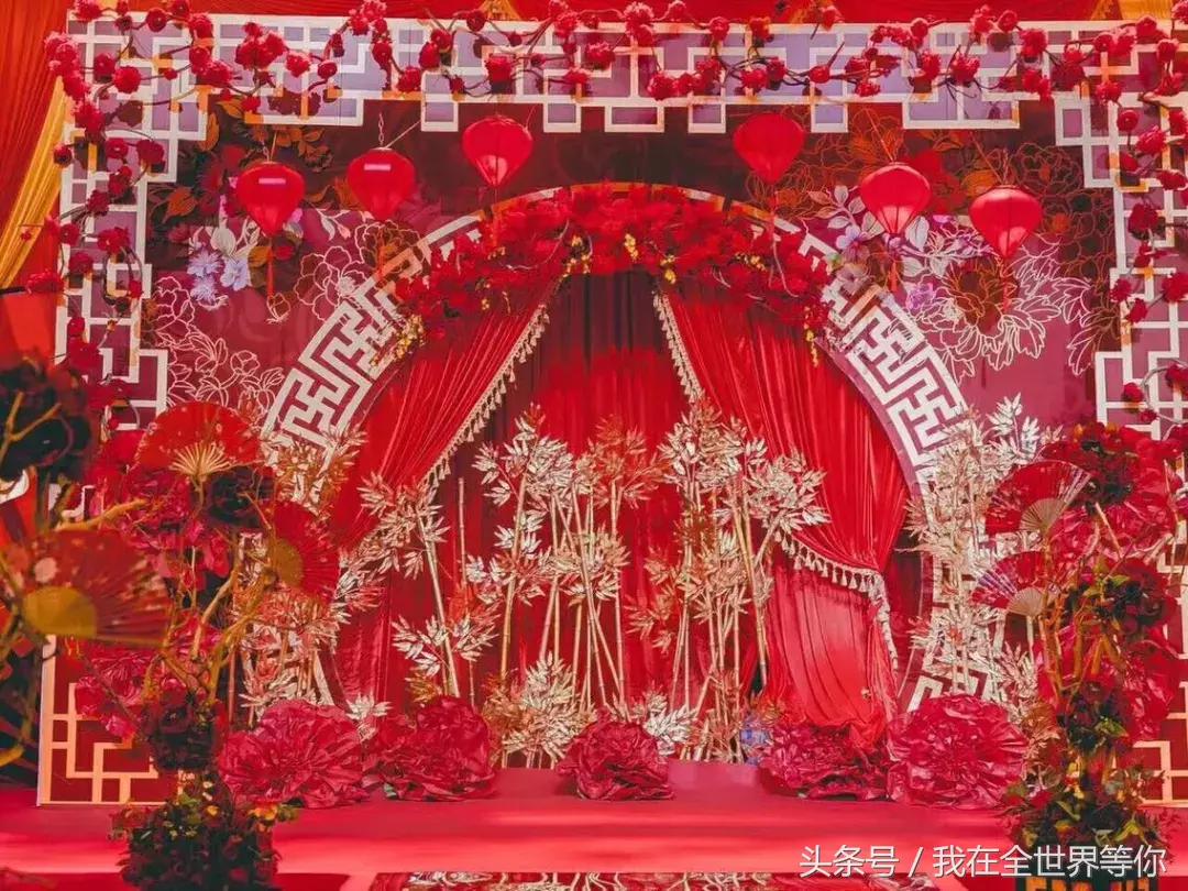 凤冠霞帔中式婚礼全流程,中式婚礼主持流程最全详细清单