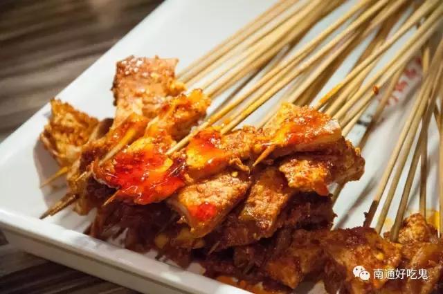成都牛肉串串推荐,好吃又实惠的成都砂锅串串