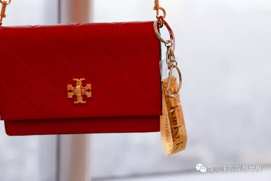 从上百只包里，她们精挑细选了这9只最爱的年度好包