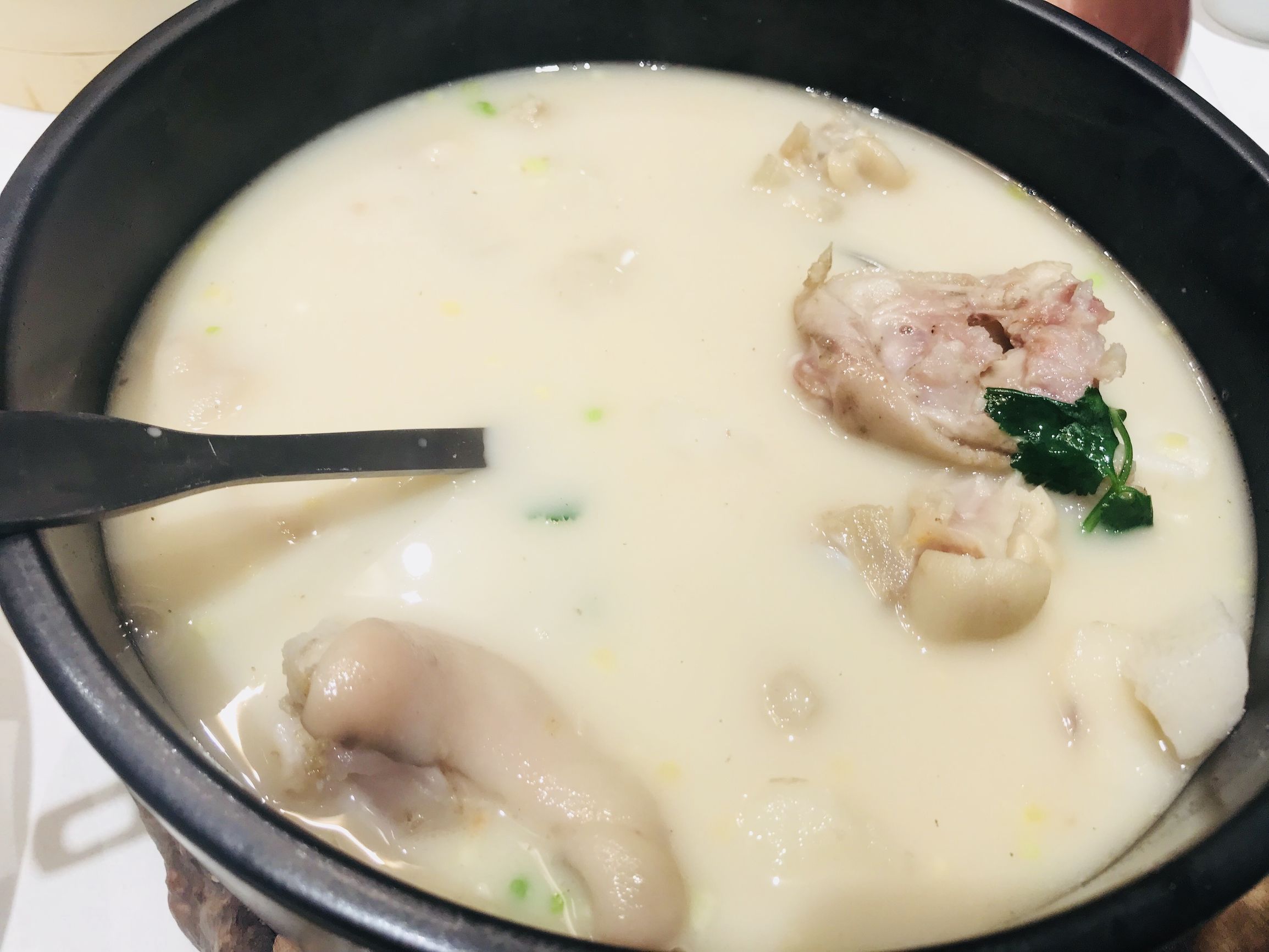 大鸭梨烤鸭探店,北京石景山区古城大鸭梨烤鸭店