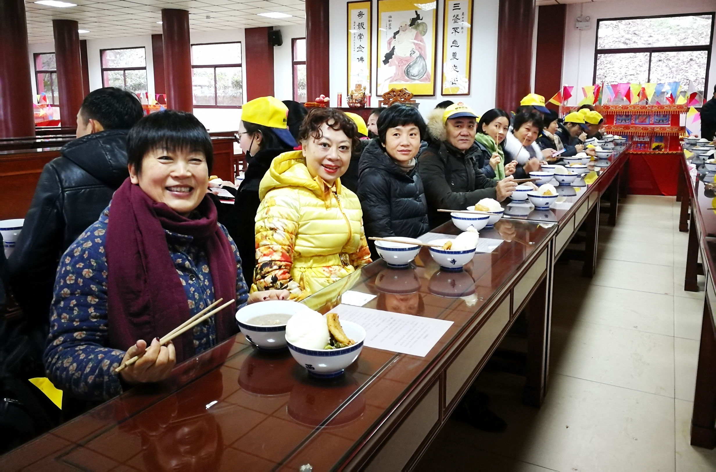 第七届肥西旅游年货节暨紫蓬山腊八祈福活动举办