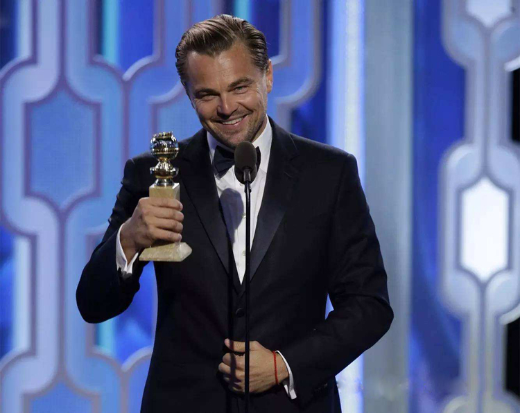 小李子戴的红绳,新春温柔敲显白转运红绳手链分享