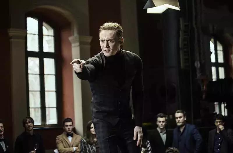 夺金四贱客讲的什么,夺金四贱客德语版