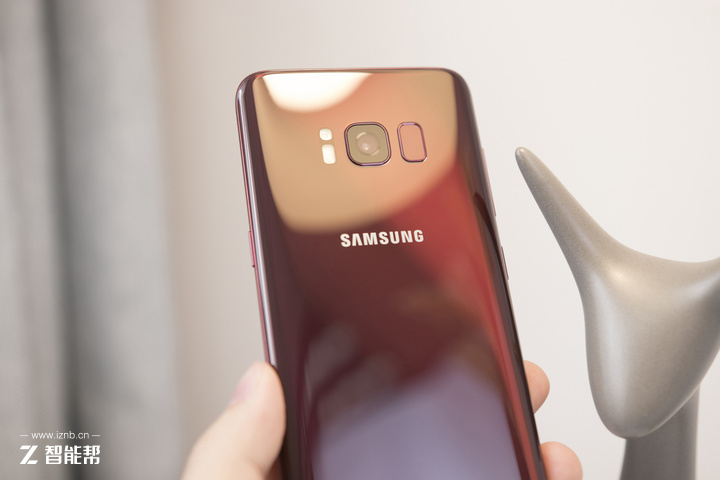 三星galaxys8还值得买吗,三星galaxys8勃艮第红