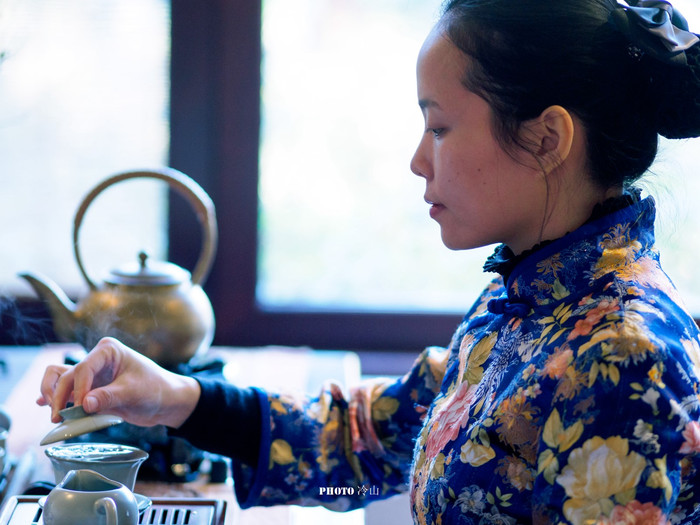 骞夸笢鍝噷鍙互绂呬慨浣忓,宀崡绂呬慨閰掑簵鍥剧墖