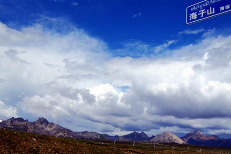 成都越野汽车租赁,成都租车到西藏租车价格