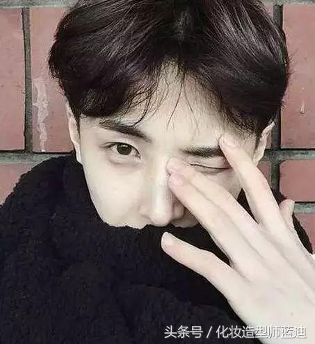 侧分和中分哪个有气质,中分四六分三七分哪个好看