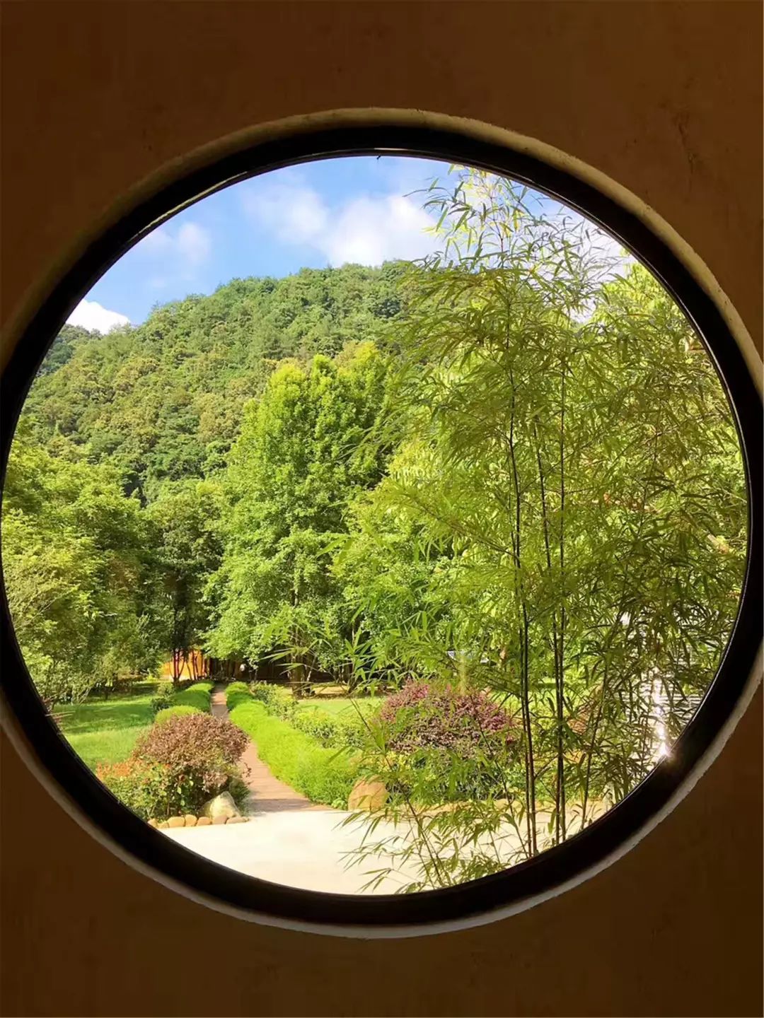 福利丨粤北越北,风景更美,邀你到丹霞灵溪过个红红火火东北年